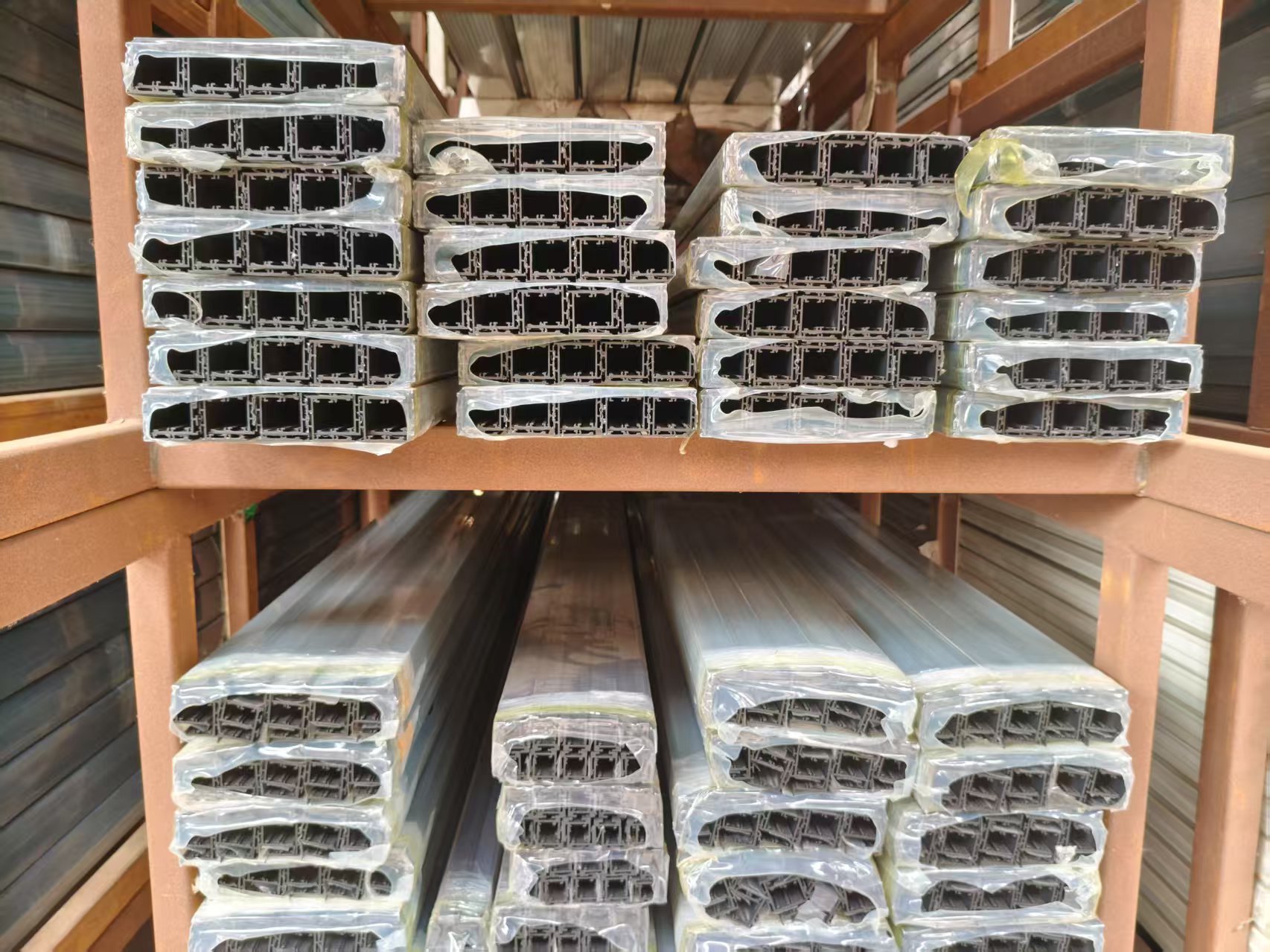 Foshan Aluminum Factory Aluminium Frame Profile with Fly Screen, Aluminum Profile for Window Frame