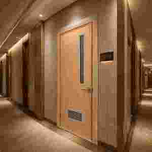 China Supplier Solid Aluminum Doors Simple Design Exterior Aluminum Door
