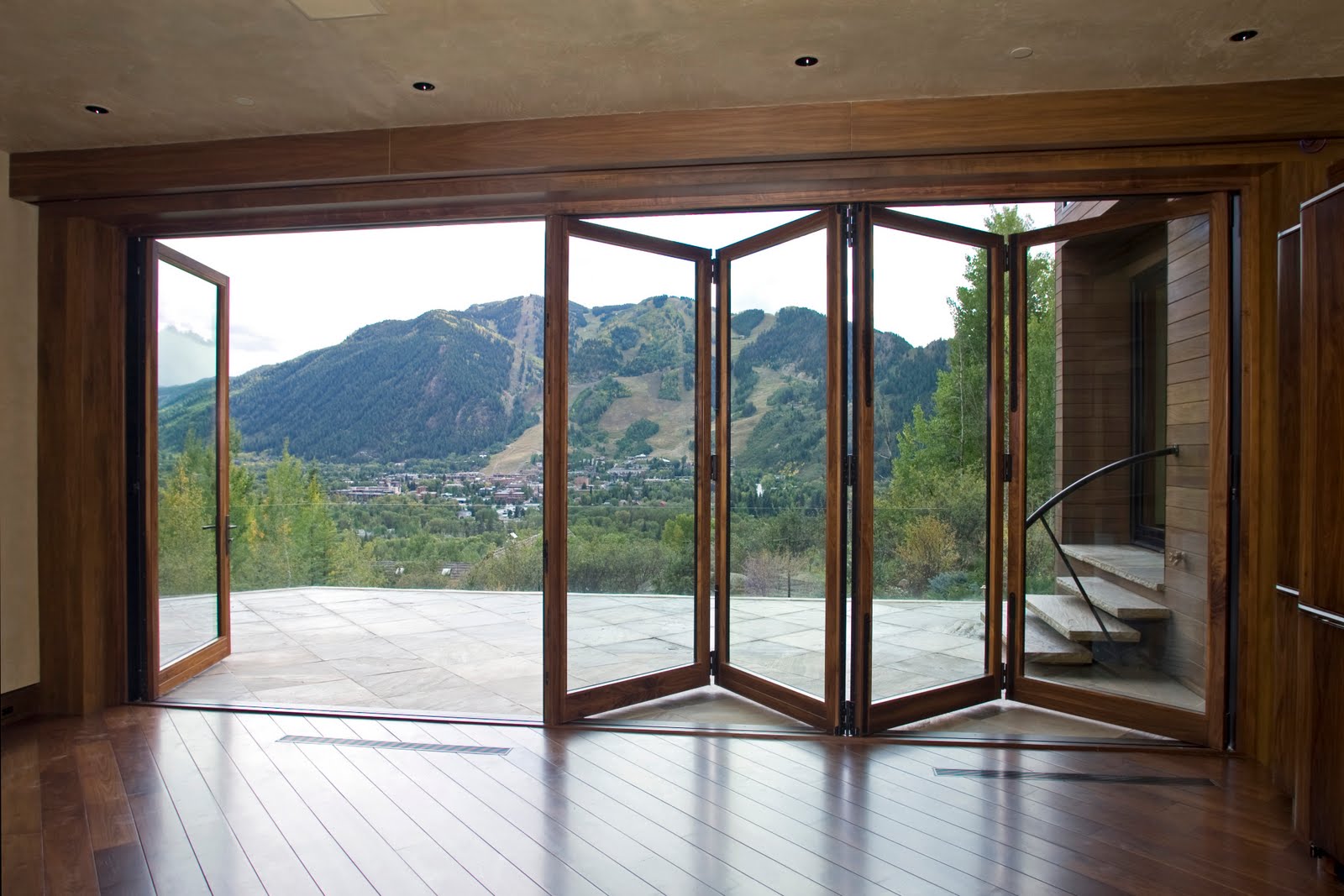 Premium Fireproof Aluminium Folding Door with Soundproof Features