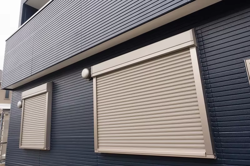 Customized Front Window Security Roller Shutter Shop Aluminum Alloy Remote Control Aluminum windows with Roller Shutter Window