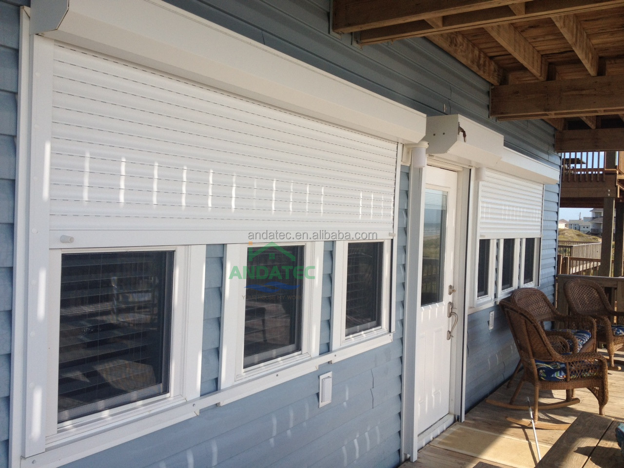 Modern Aluminum Shutter Application