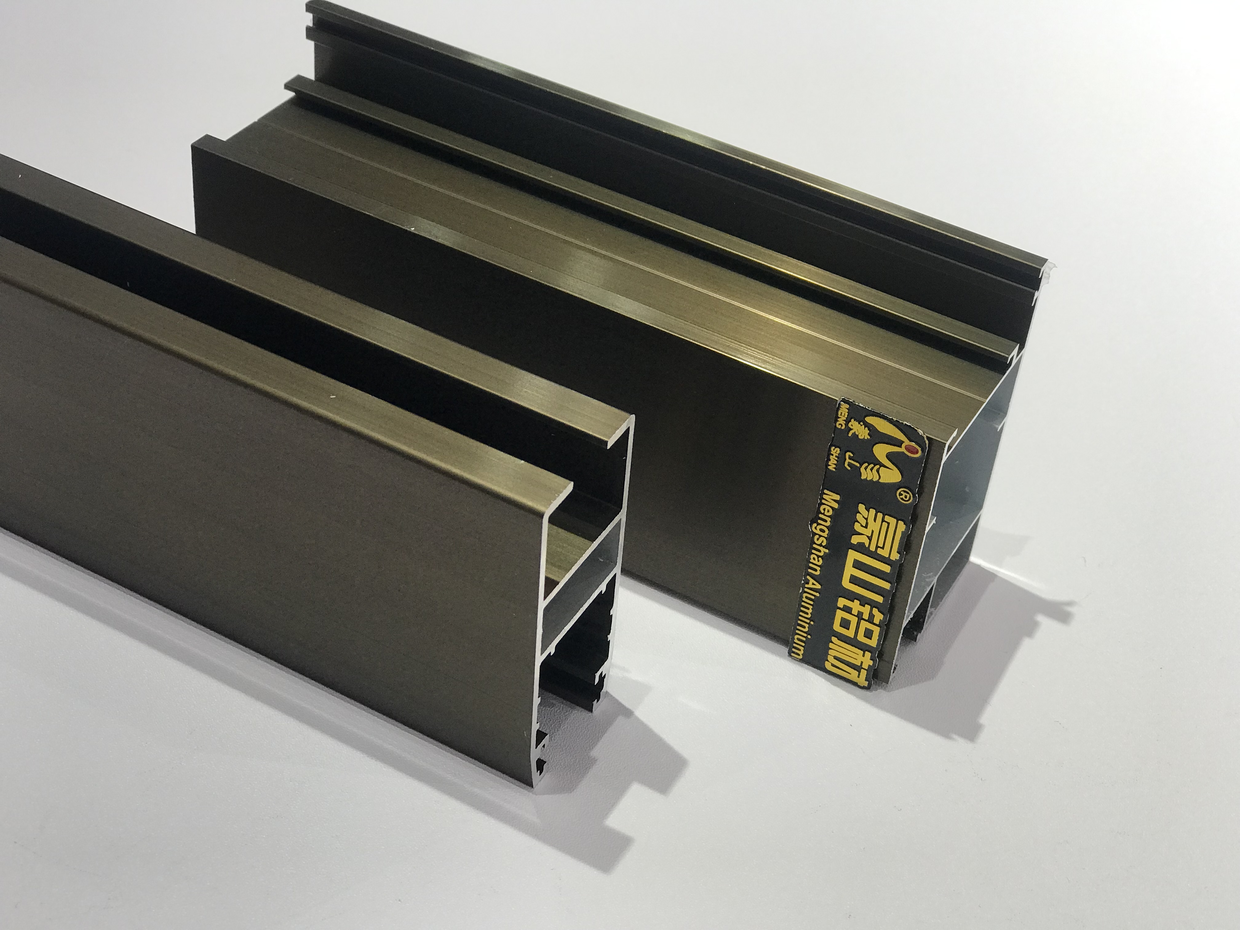 Aluminum Alloy 6063-T5 Window and Door Extrusion Profiles with Cutting Service for South Africa