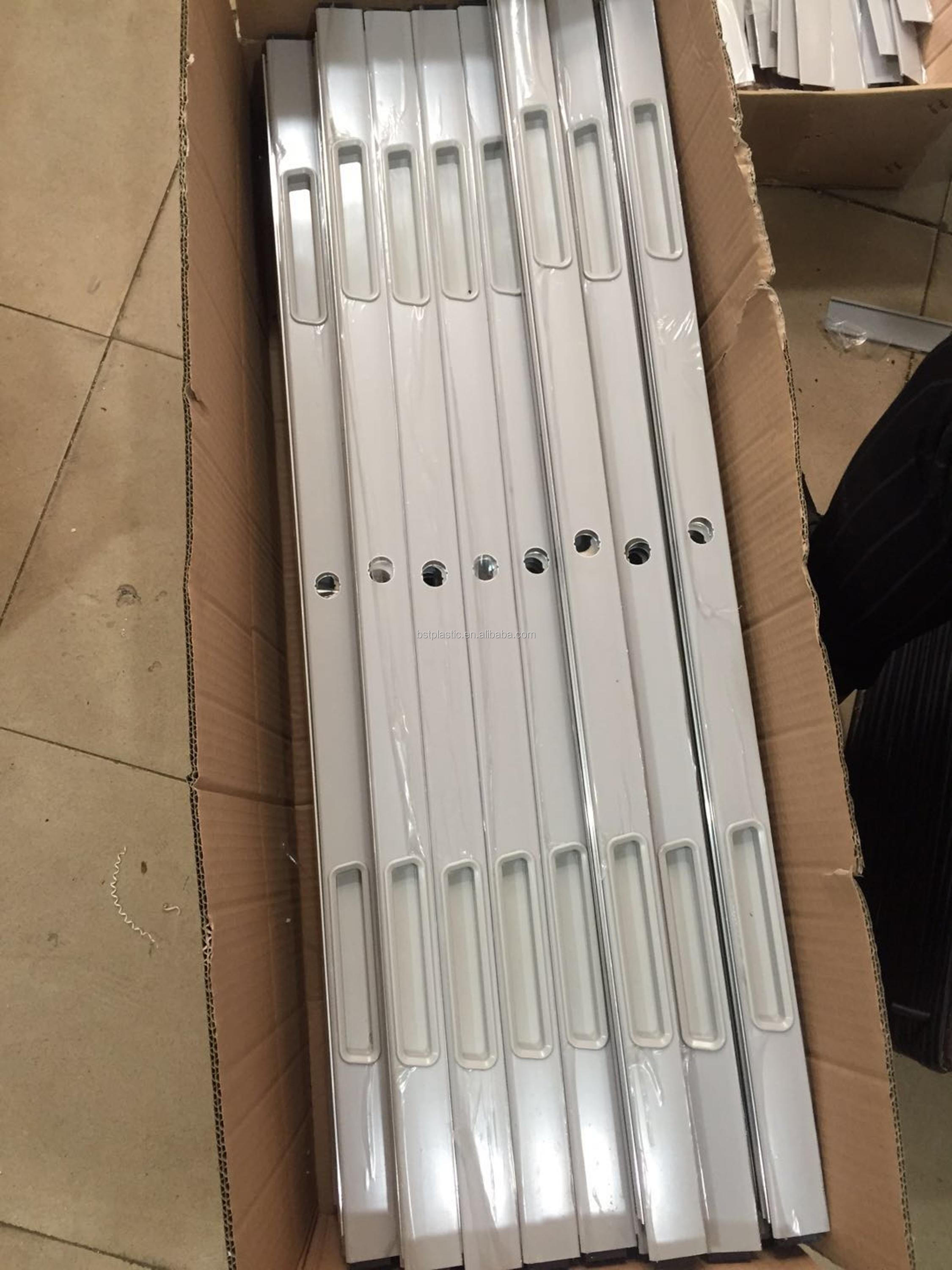 Tambour Door Packaging Roll