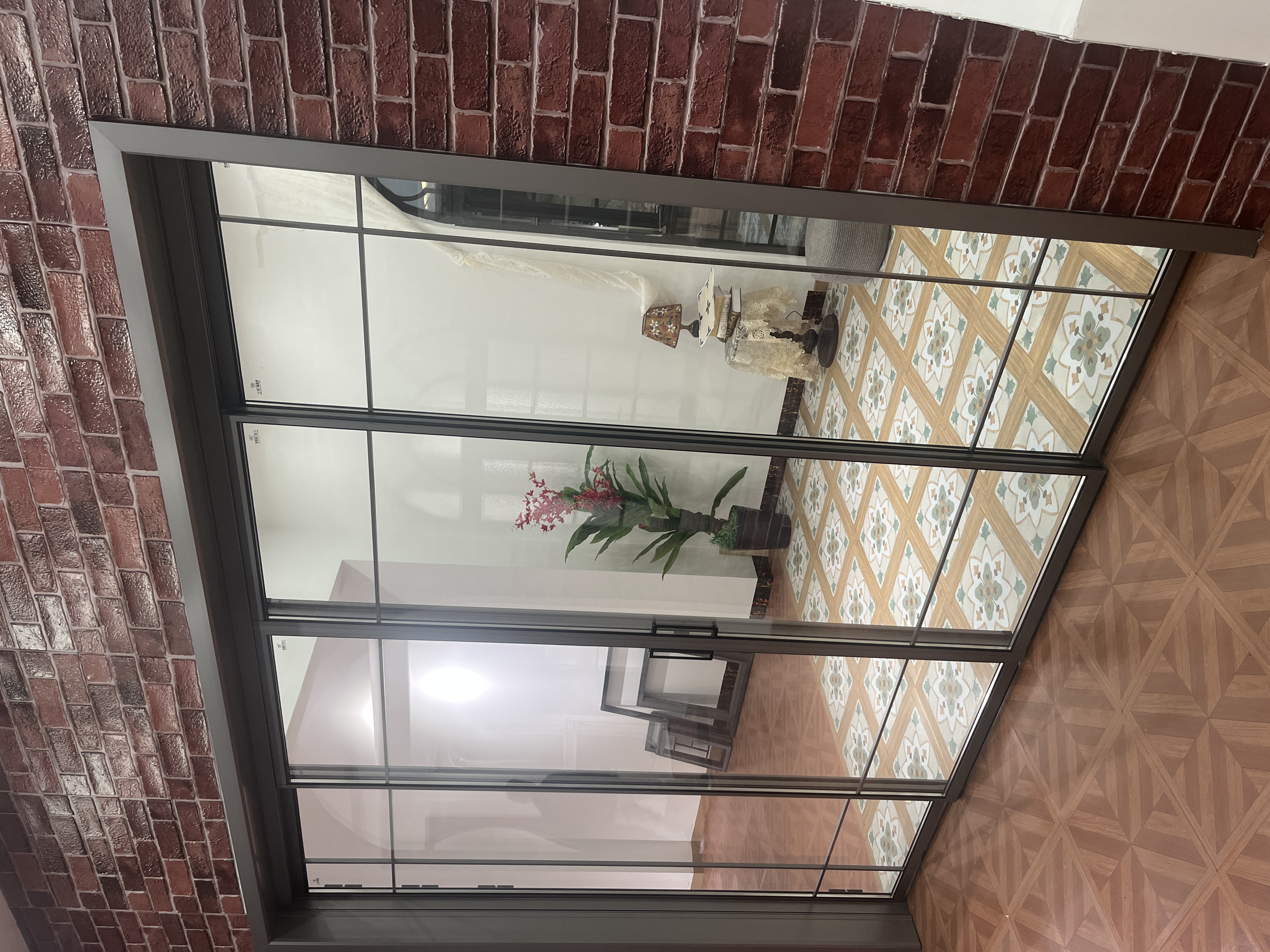 Modern Aluminum Alloy Glass Sliding Doors with Sound Insulation and Tempered Glass for Apartment Interior Use