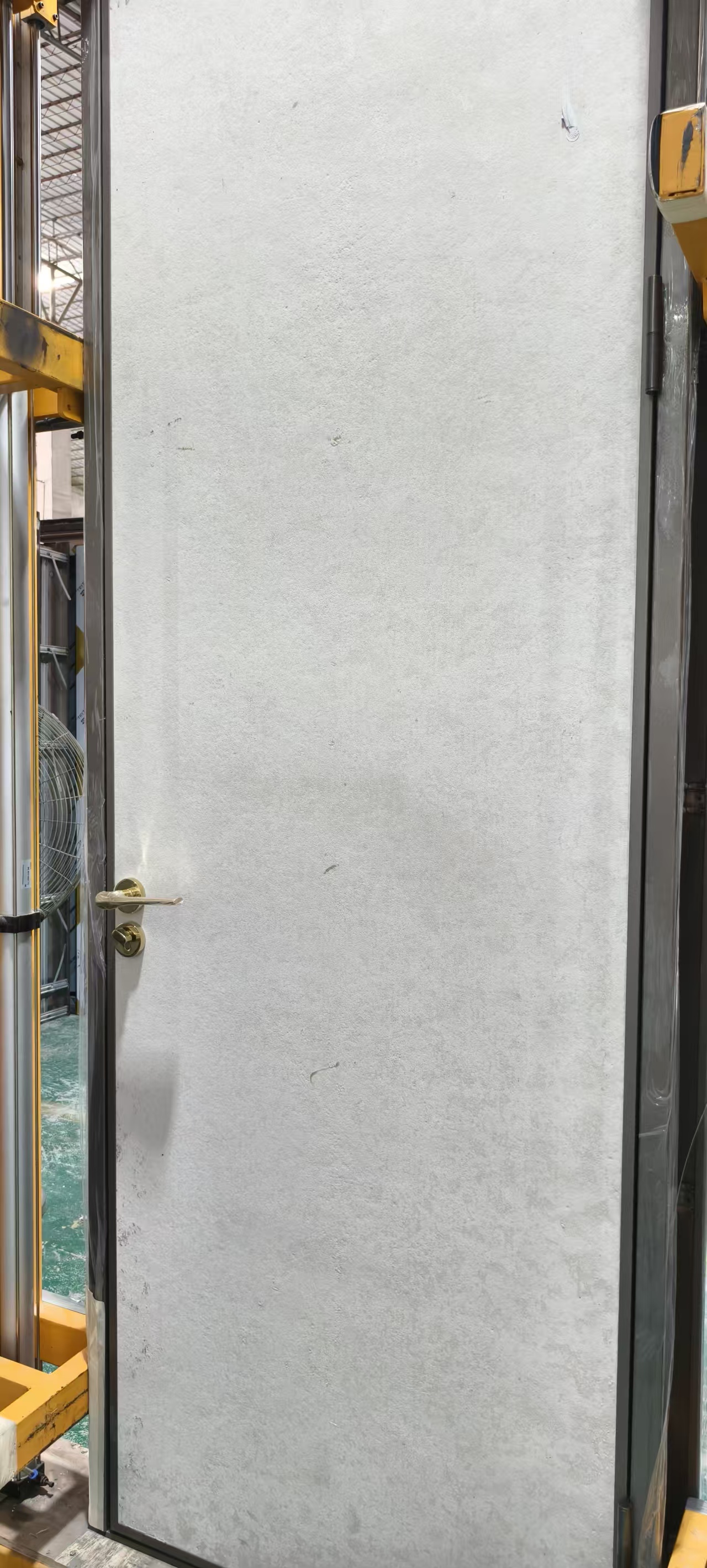 Modern Swing Opening Front Entry Doors Wood Aluminum Alloy Metal Iron Exterior Security Doors Exterior Doors for Houses
