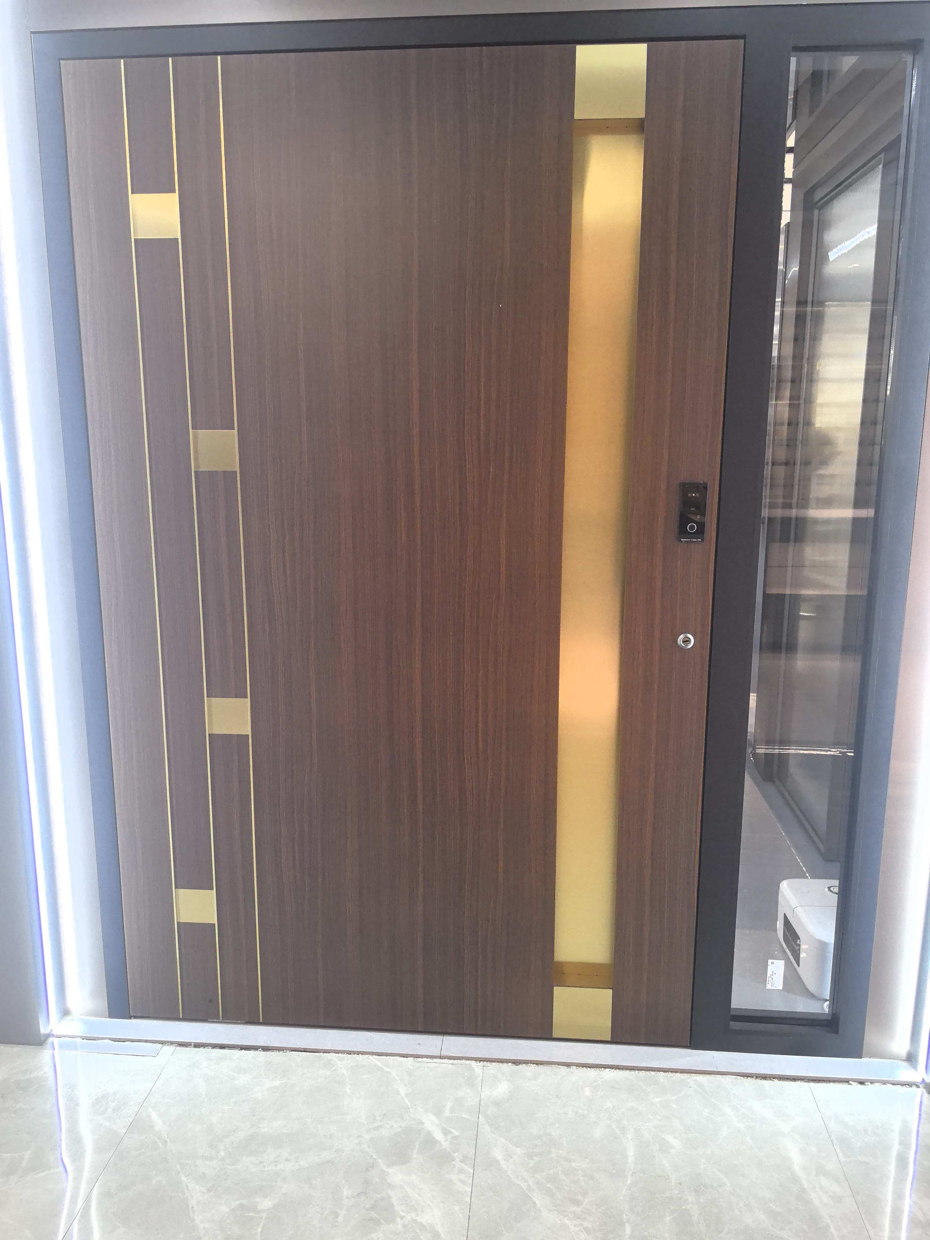 Hot Sale Modern Aluminum Entry Door with Large Glass Panel for Seaside Villa