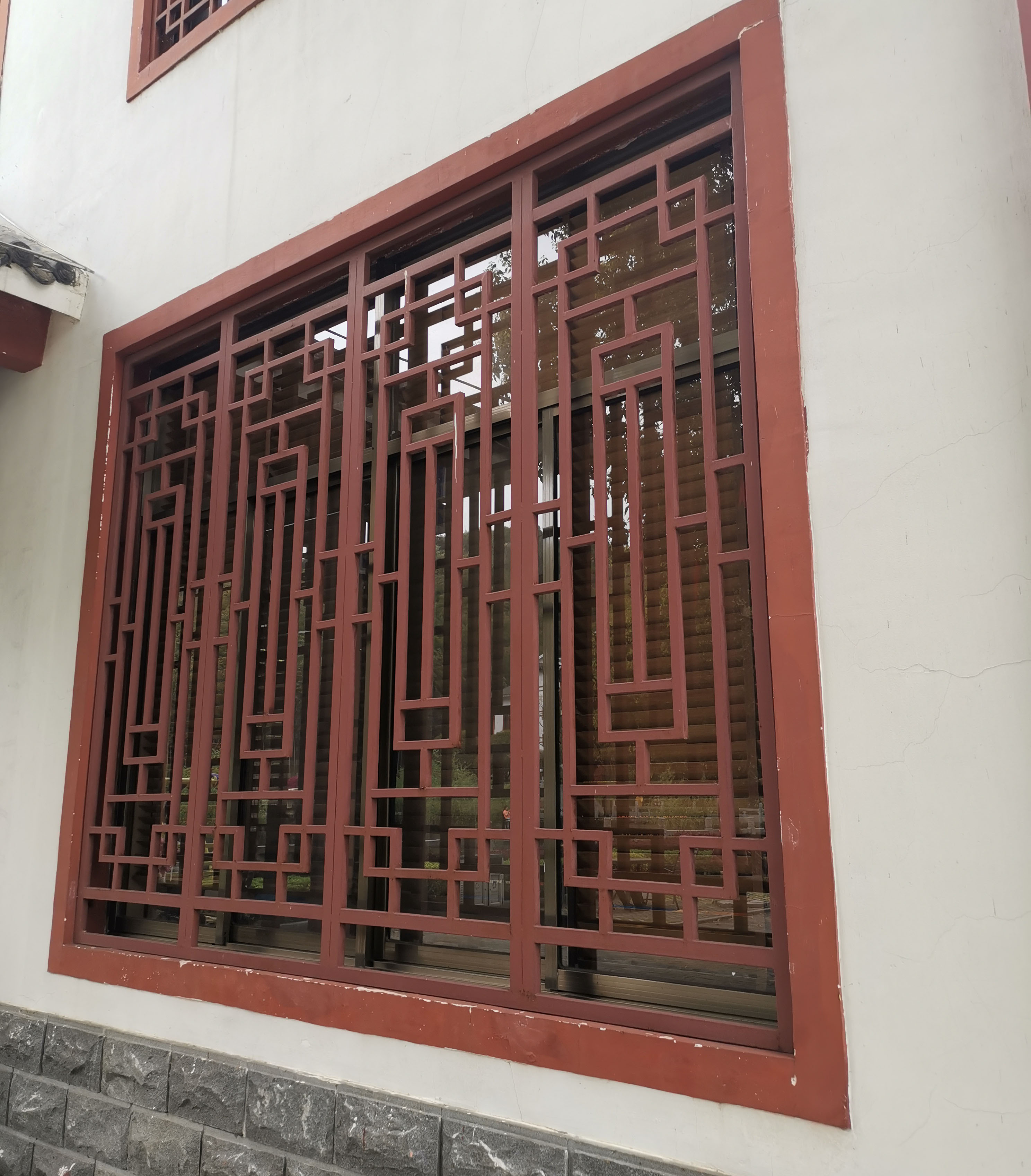 Custom Chinese-style Aluminum Door &amp; Window Lattice, Wood Grain Color Aluminum Window Grilles For Ancient Building Decoration
