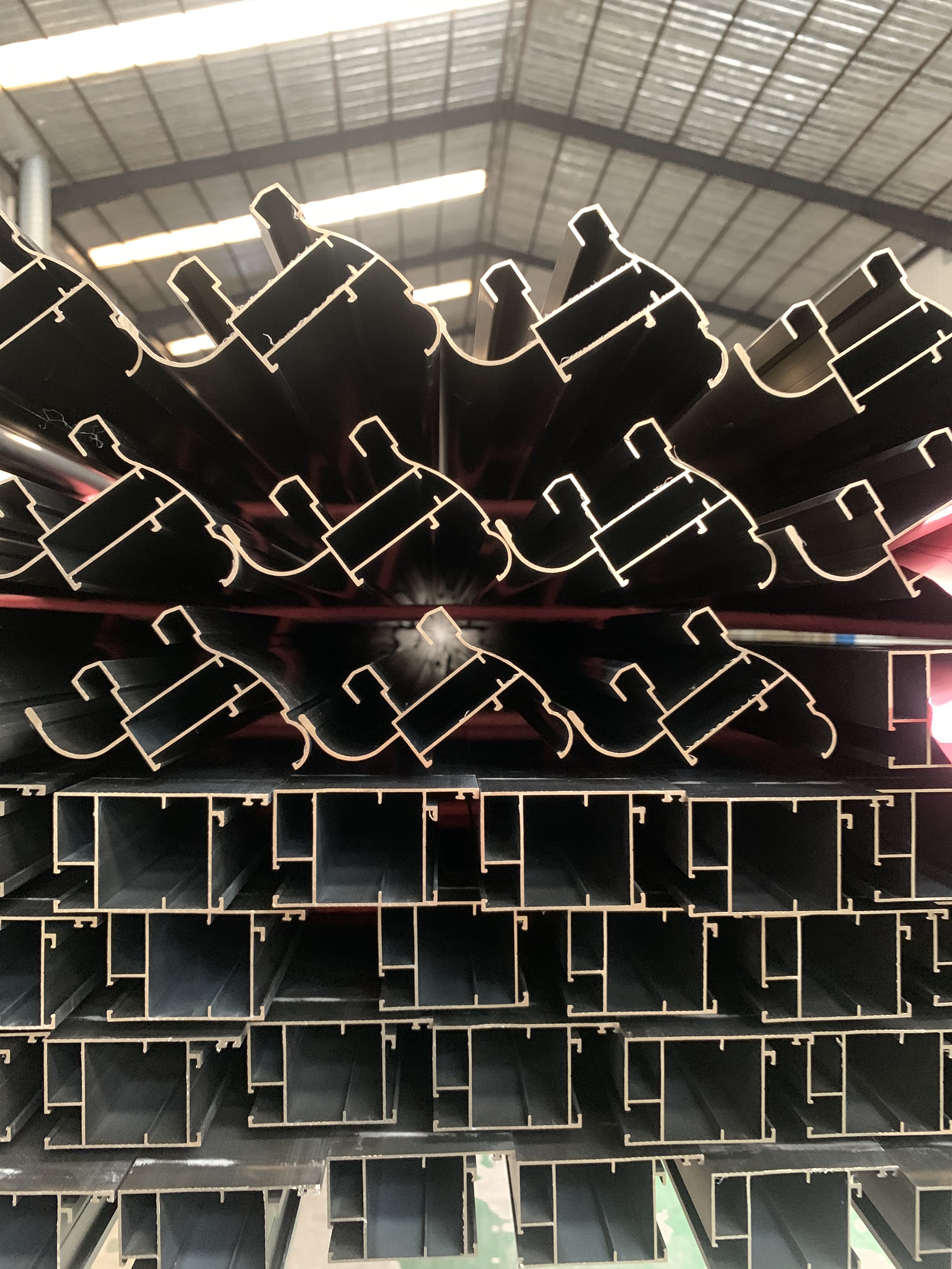 Aluminum Alloy 6063-T5 Window and Door Extrusion Profiles with Cutting Service for South Africa