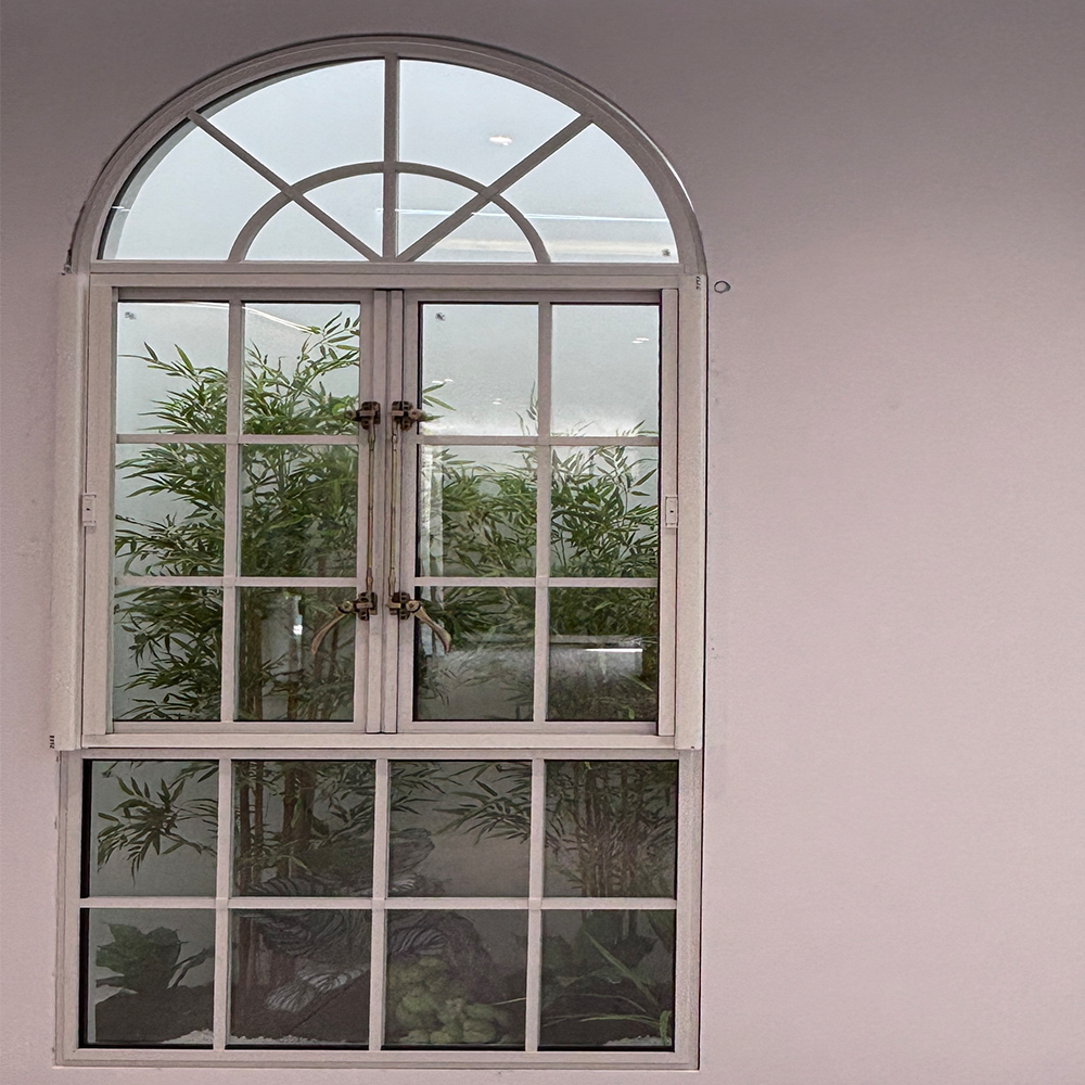 European-style Aluminum Alloy French Windows, Vintage Arched Folding Screens, and Hotel Casement windows