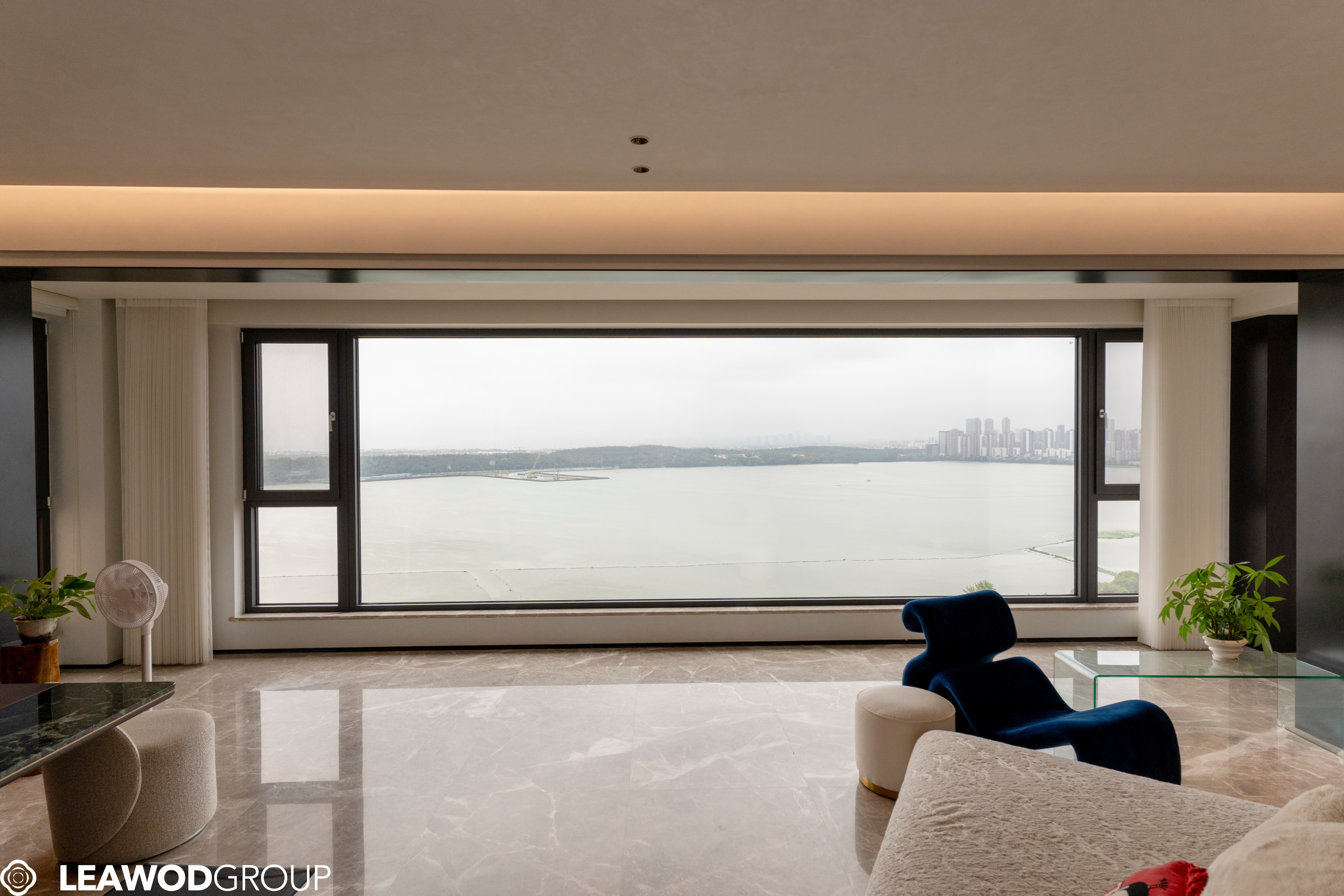 Custom Window Factory Inward Open Aluminum Alloy Clad Wood Double Glass Solid Wooden Swing Casement Windows with Screen