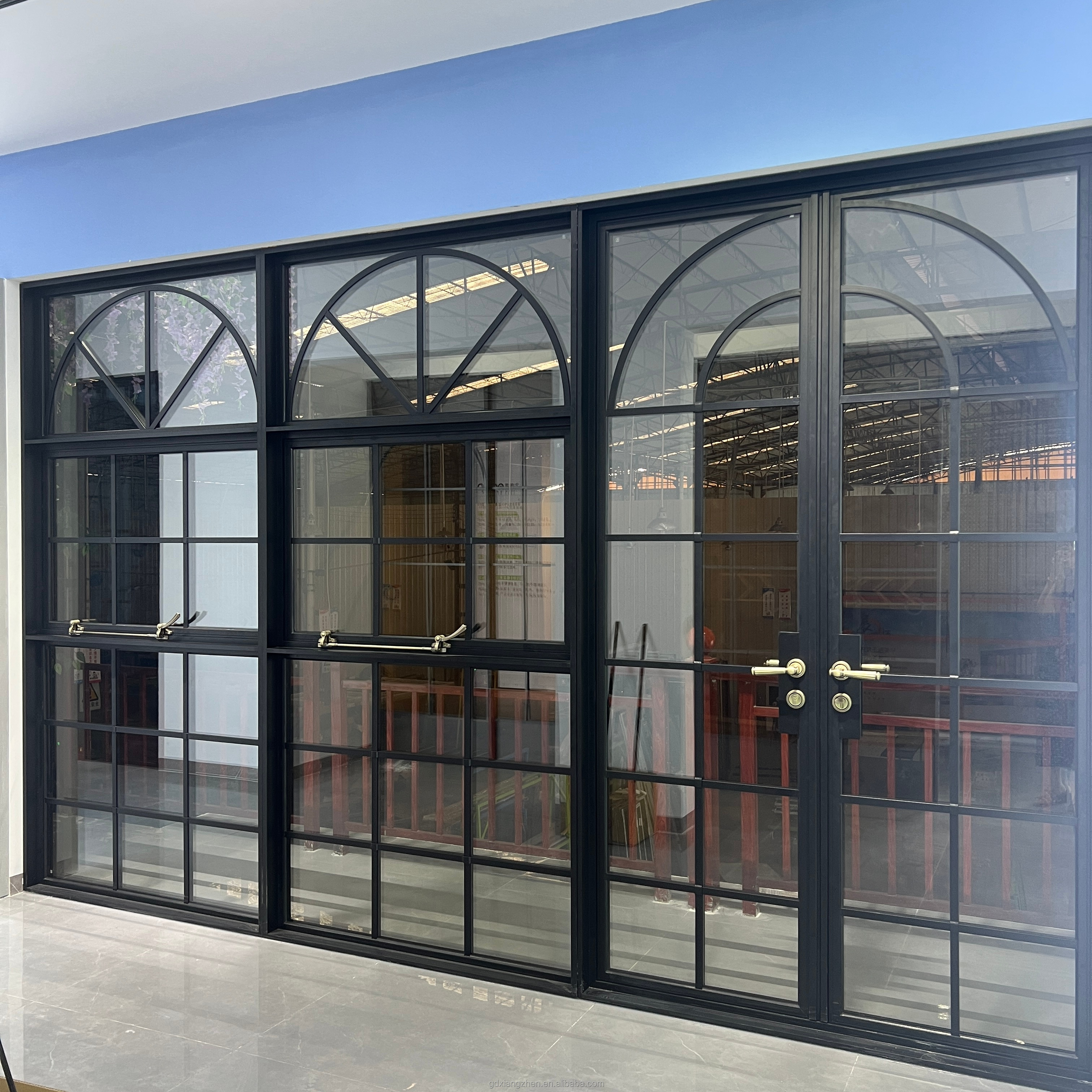 French Style Black Aluminum Double Door Grille Arched Top Design Energy Efficient Interior Casement Door for Villa Living Room
